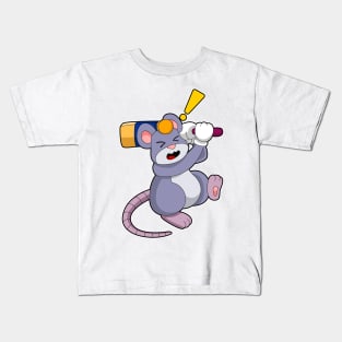 Mouse at Cricket with Cricket bat Kids T-Shirt